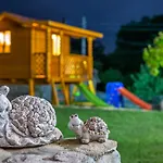 къща за приятели недкови Villa