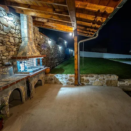 къща за приятели недкови Vasil Levski