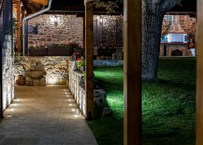 Villa къща за приятели недкови *