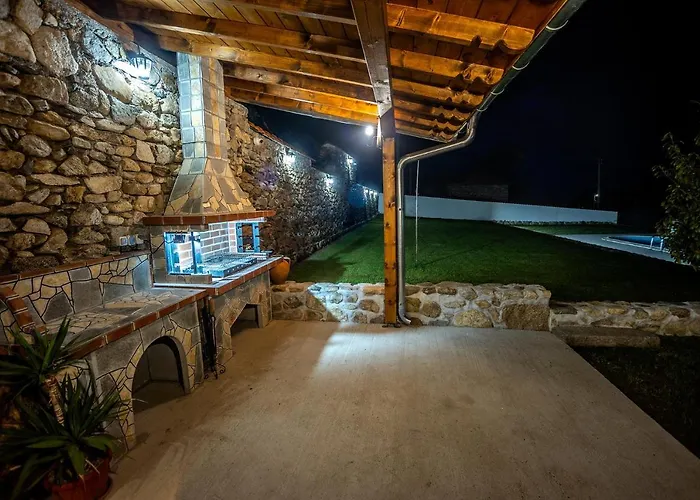 къща за приятели недкови Vasil Levski