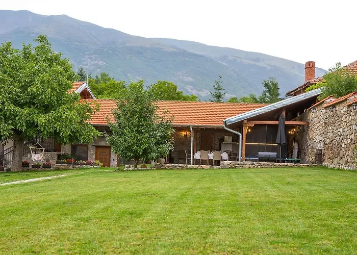 къща за приятели недкови