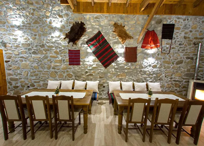 Villa къща за приятели недкови