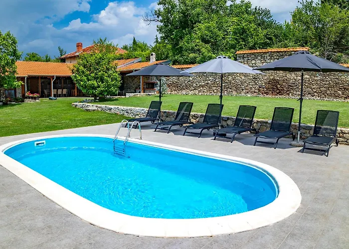 Villa къща за приятели недкови *